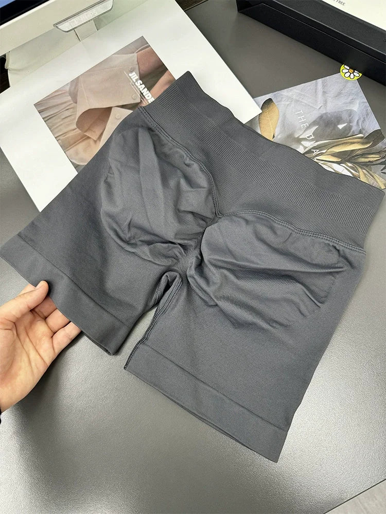 Ribbed Scrunch Yoga Shorts