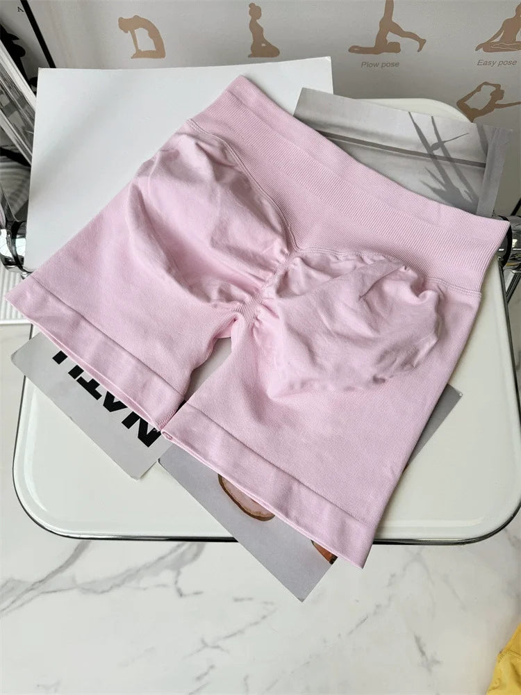 Ribbed Scrunch Yoga Shorts