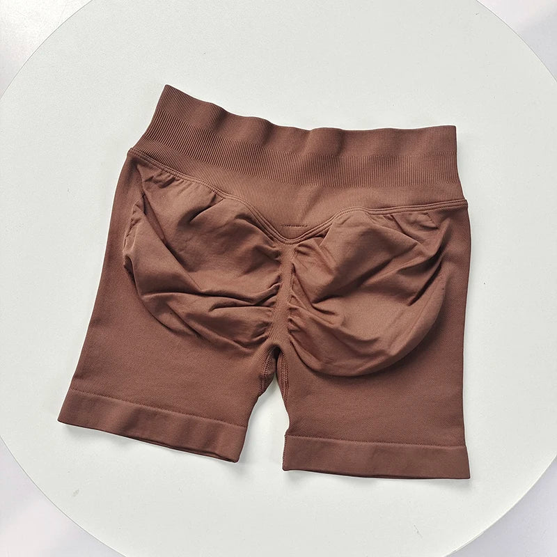 Ribbed Scrunch Yoga Shorts
